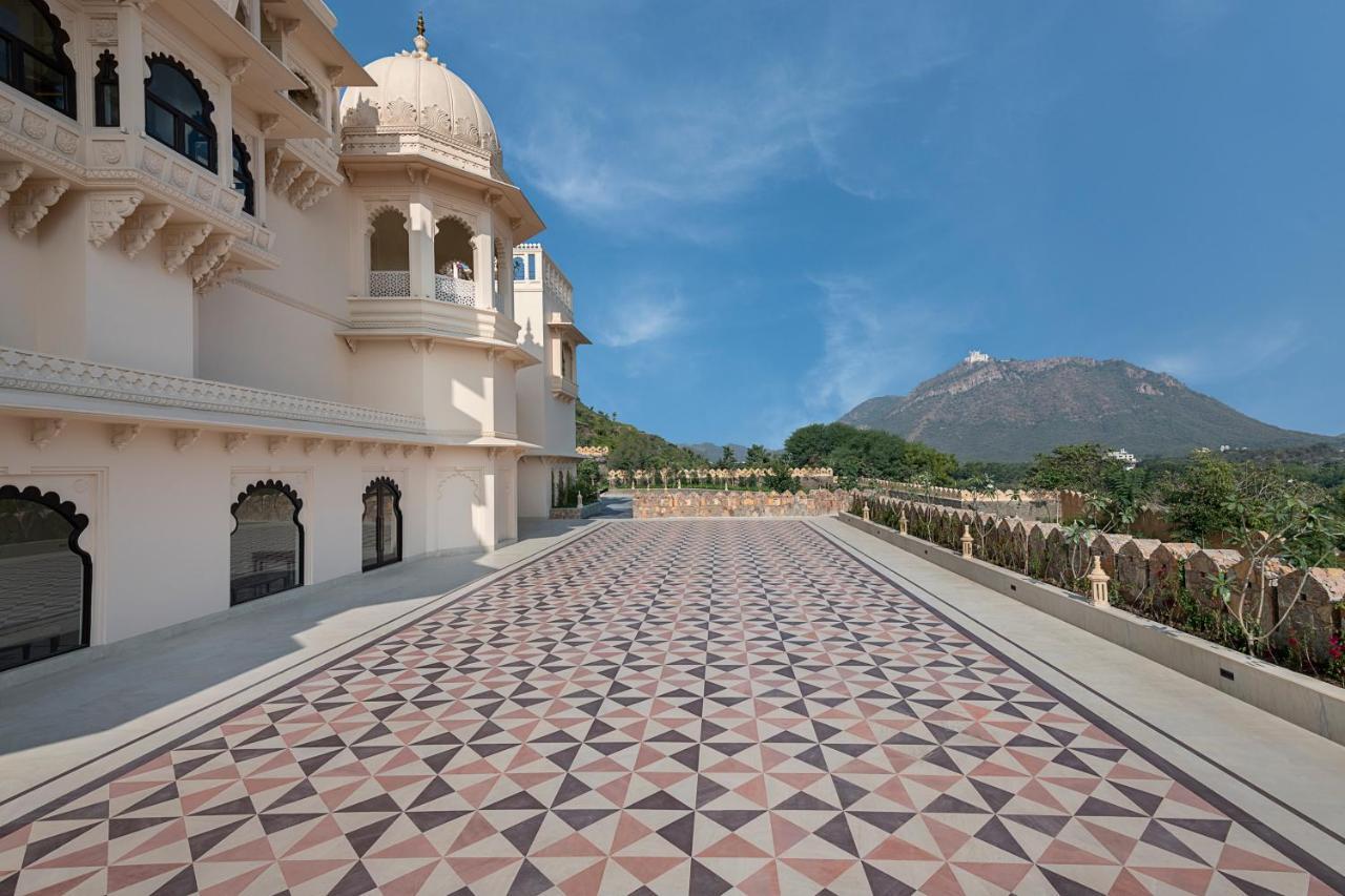 Aurika, Udaipur - Luxury By Lemon Tree Hotels Exterior photo